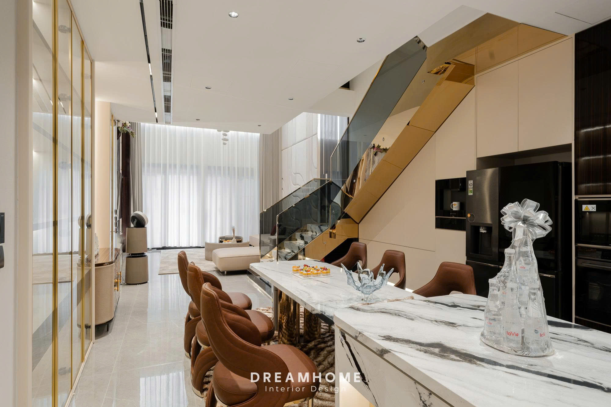 Hoàn thiện nội thất 
