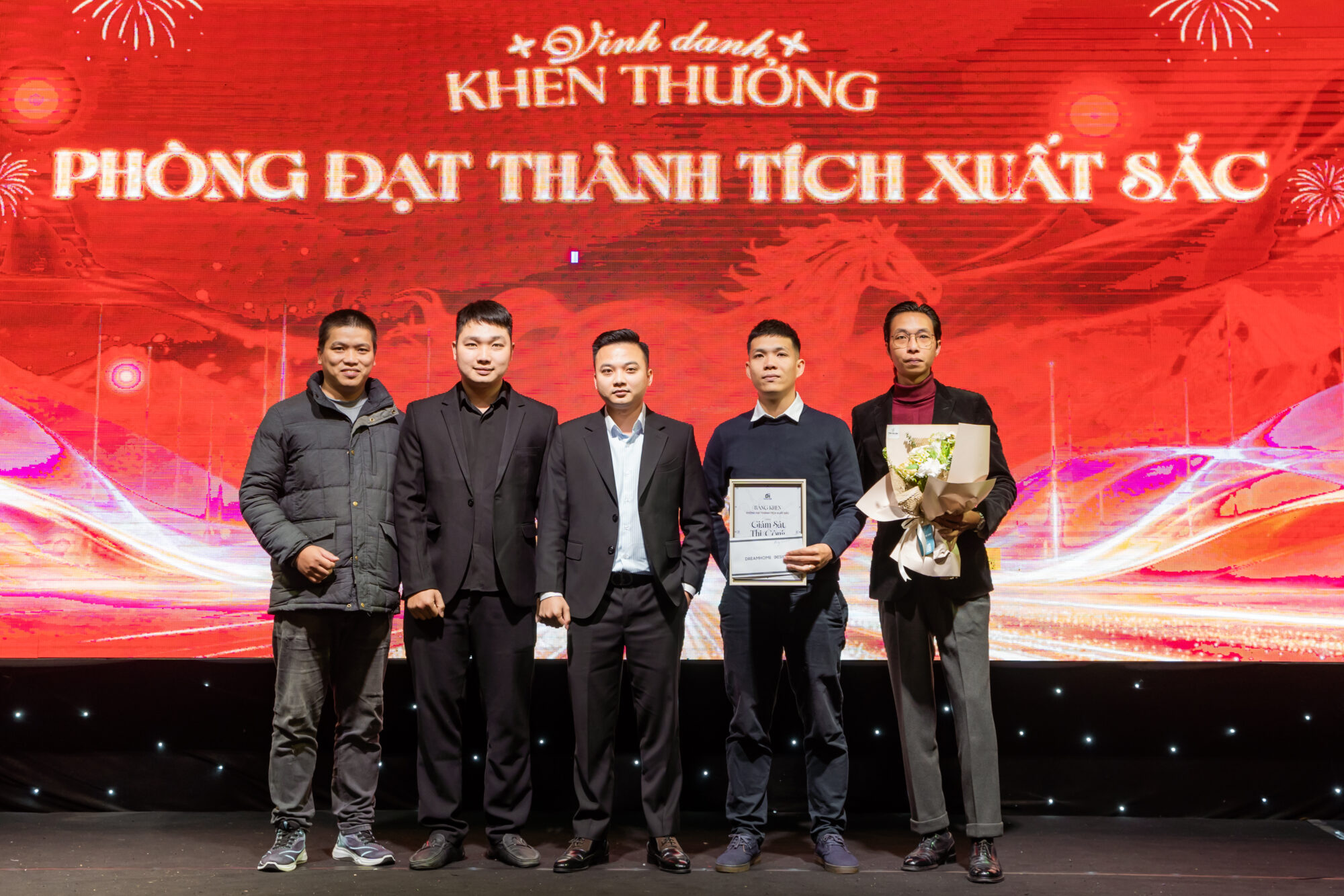 Year End Party 2025 16 DT 08665