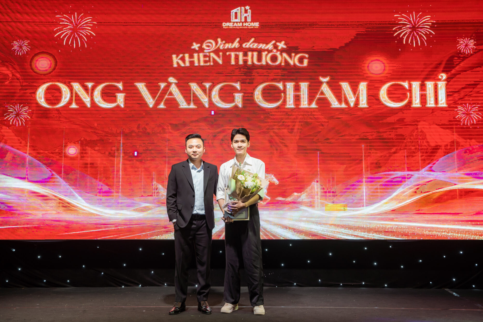 Year End Party 2025 23 DT 08751